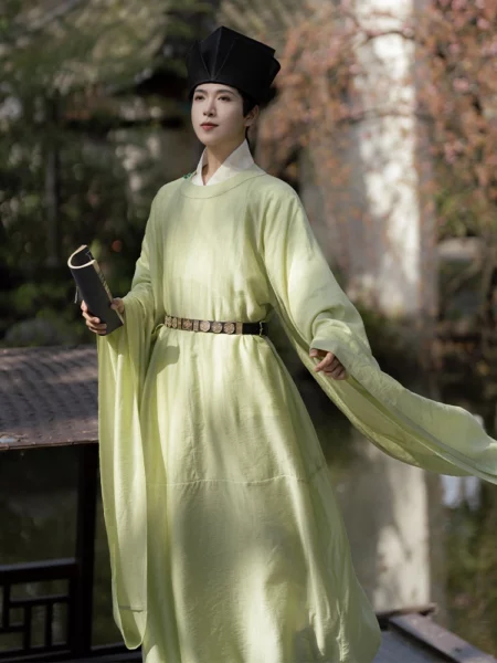 Song Dynasty Light Green Yuanlingpao – Lightweight Traditional Robe
