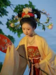 Tang Dynasty Qixiong Ruqun Set – Restored from the Guiding Bodhisattva-1