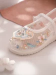 Bestickte Hanfu-Schuhe für Mädchen im chinesischen Stil-1
