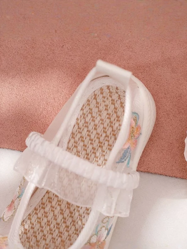 Bestickte Hanfu-Schuhe im chinesischen Stil für Mädchen – Hanfu Way: Traditionelle und moderne chinesische Hanfu-Kleidung für alle Anlässe