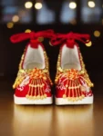 Chinese Style Red Embroidered Hanfu Shoes with Hidden Heel-1