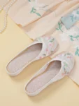 Sepatu Satin Bordir Gaya Vintage Cina-2