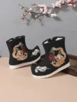 Botas Hanfu bordadas estilo chinês tradicional para rapaz