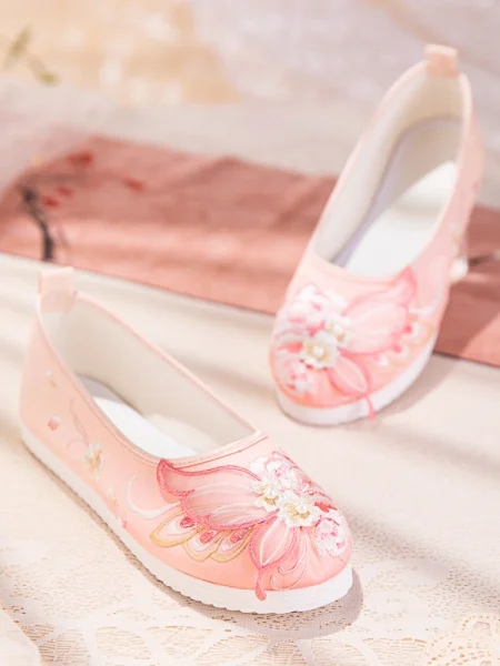 Chinese Style Embroidered Butterfly Hanfu Shoes