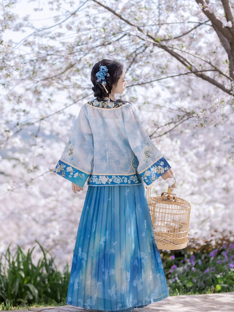 民国蓝色刺绣百褶裙套装-6