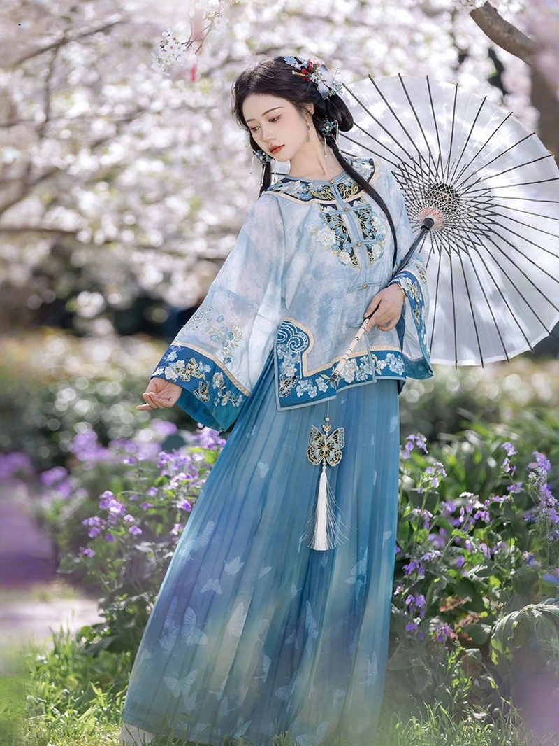 民国蓝色刺绣百褶裙套装-7