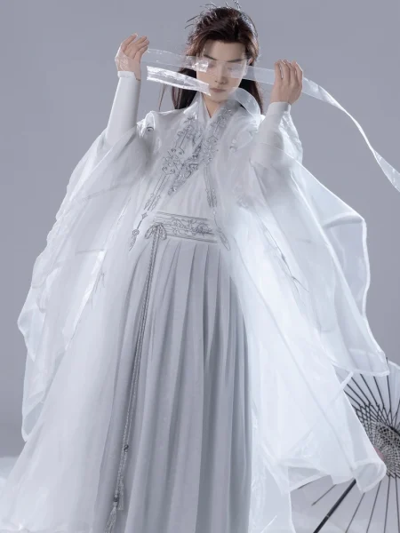 魏晉時期中性白繡武俠風漢服套裝