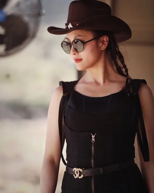 ใครคือ Zhou Baobao (周宝宝) Hanfu Lady (3)