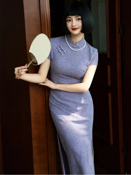 Nieuwe Chinese stijl paars jacquard Qipao jurk