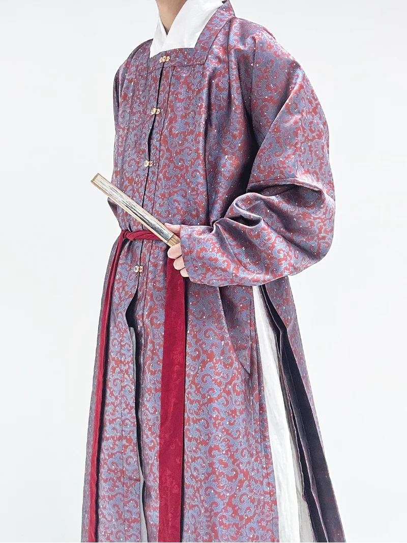 明代漢服金襴細袖プリーツローブ7