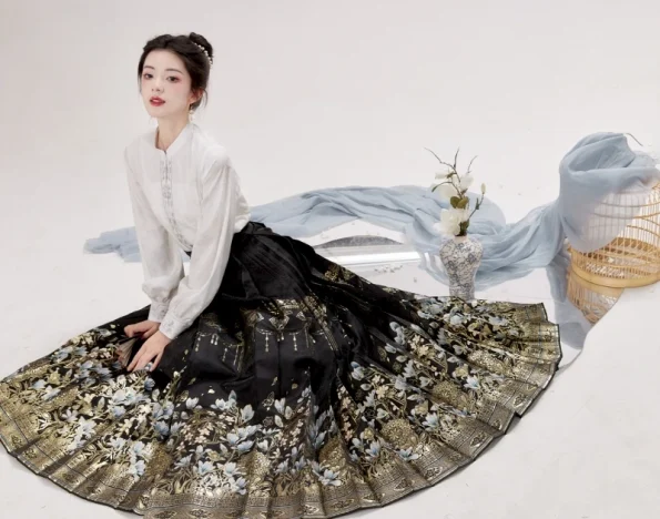 明代漢服金花錦麻綿包セット-漢服道：伝統的でモダンな中国漢服、あらゆる場面で活躍