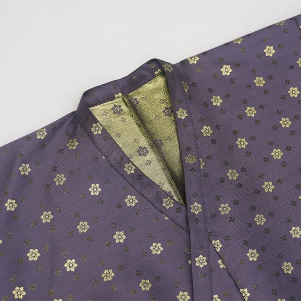 唐代漢服交領織金花卉班服中性款-漢服之道：傳統與現代中國漢服，適合各種場合