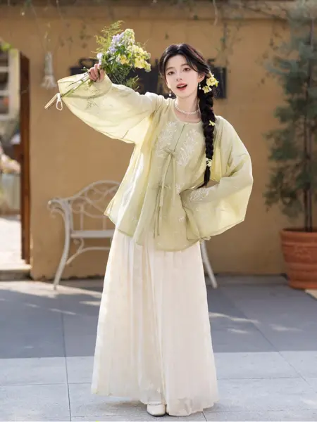 Ming Dynasty Round Collar Shirt Qiyao Qun